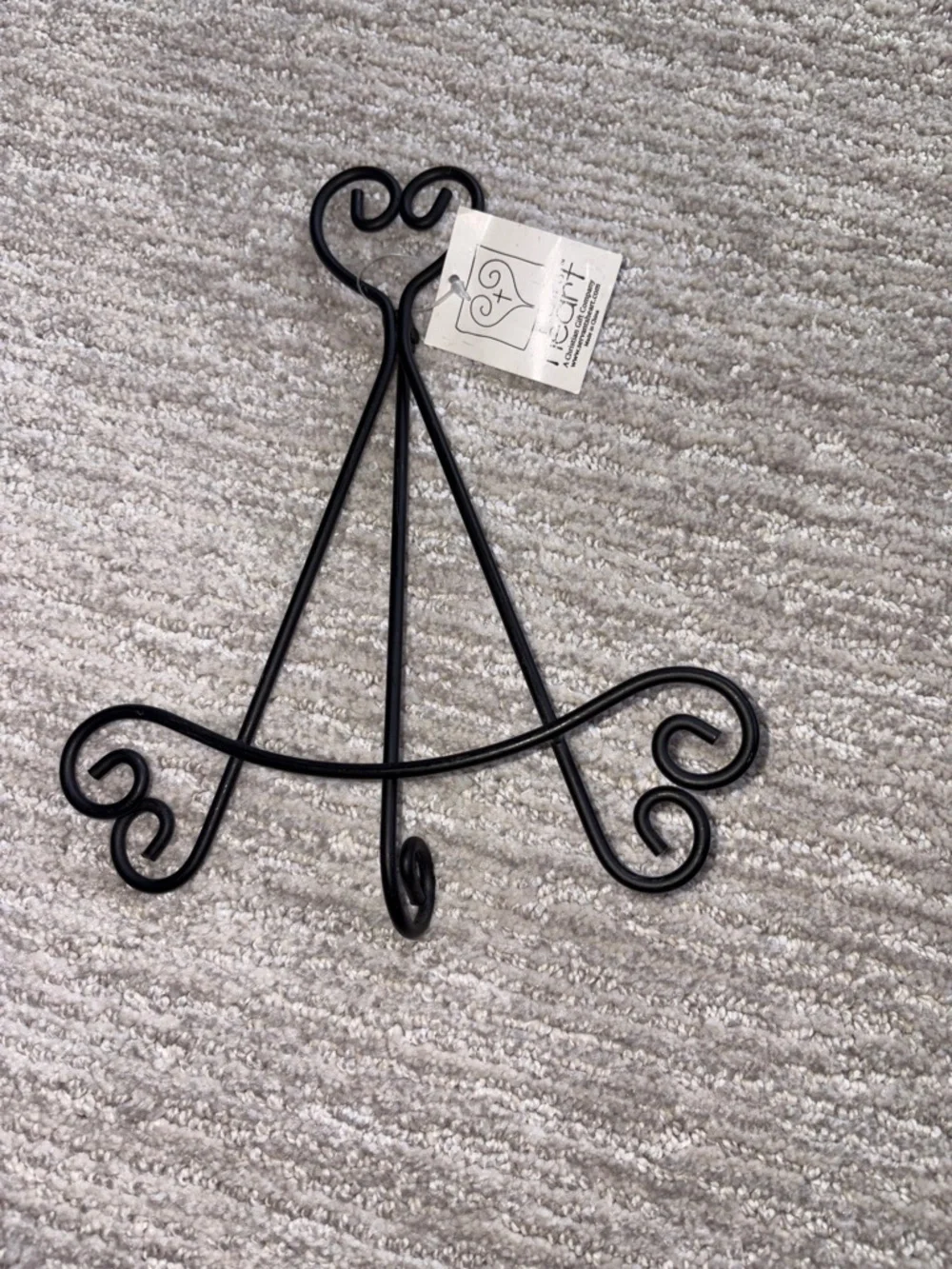 Decorative Black Metal Easel Stand for Decorative Tile with Heart Design 9.5”